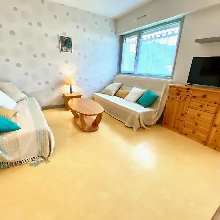 Taphao Yourhosthelper Apartmán